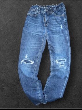 Old Navy Slim Distressed Jeans (Size 10, 360° Stretch)